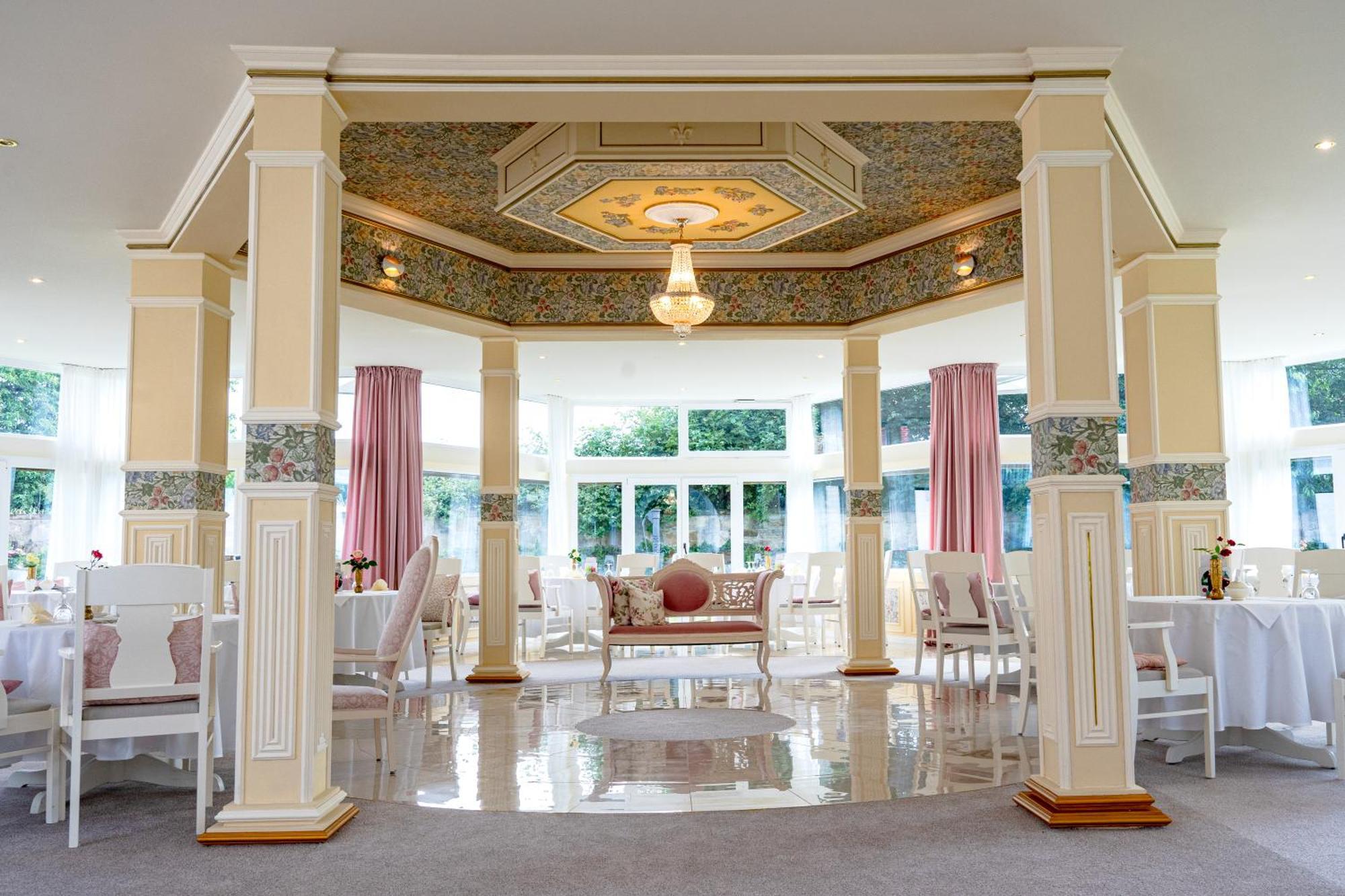 Schlosshotel Wilhelmsthal Calden 외부 사진