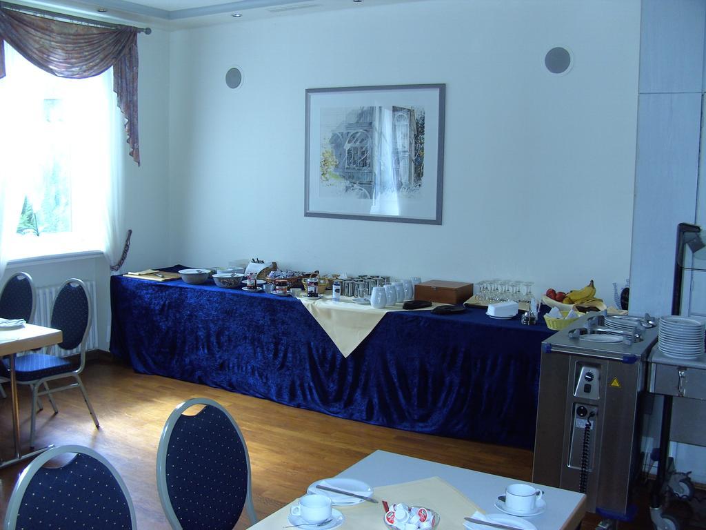 Schlosshotel Wilhelmsthal Calden 객실 사진