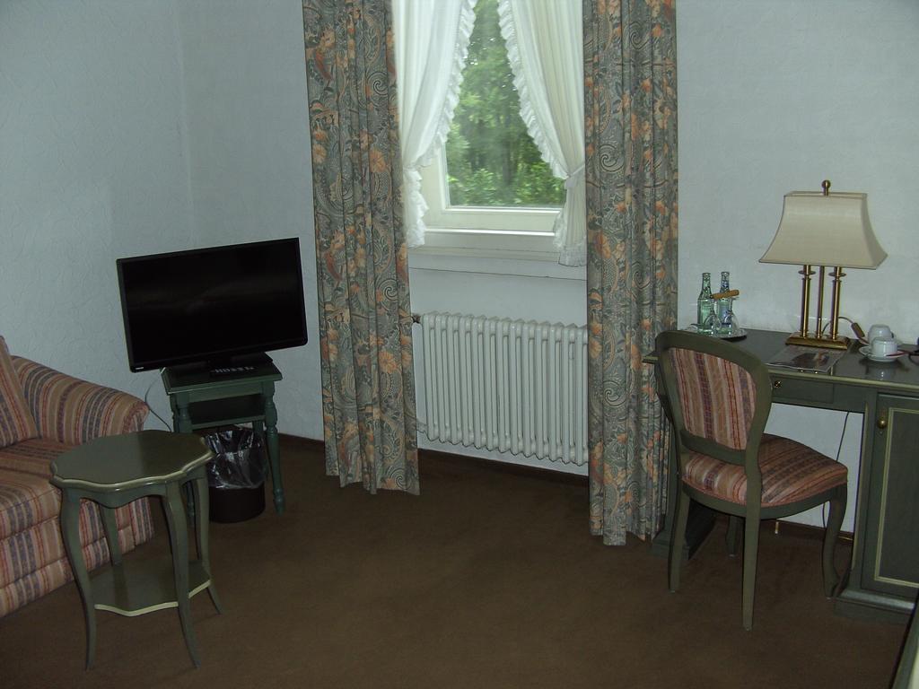 Schlosshotel Wilhelmsthal Calden 객실 사진
