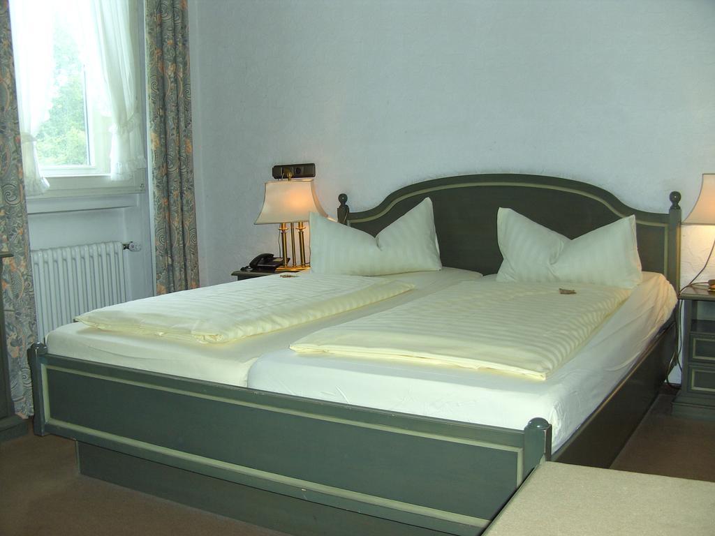 Schlosshotel Wilhelmsthal Calden 객실 사진